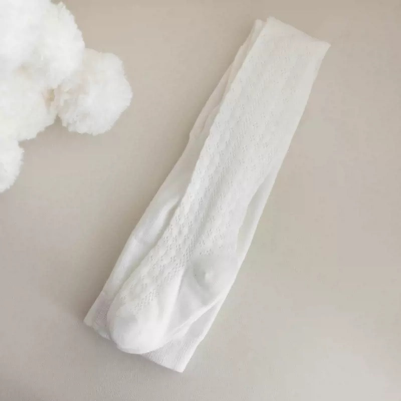 Spring/Summer Children's One-Piece Pantie with Open Hole and Lightweight Design