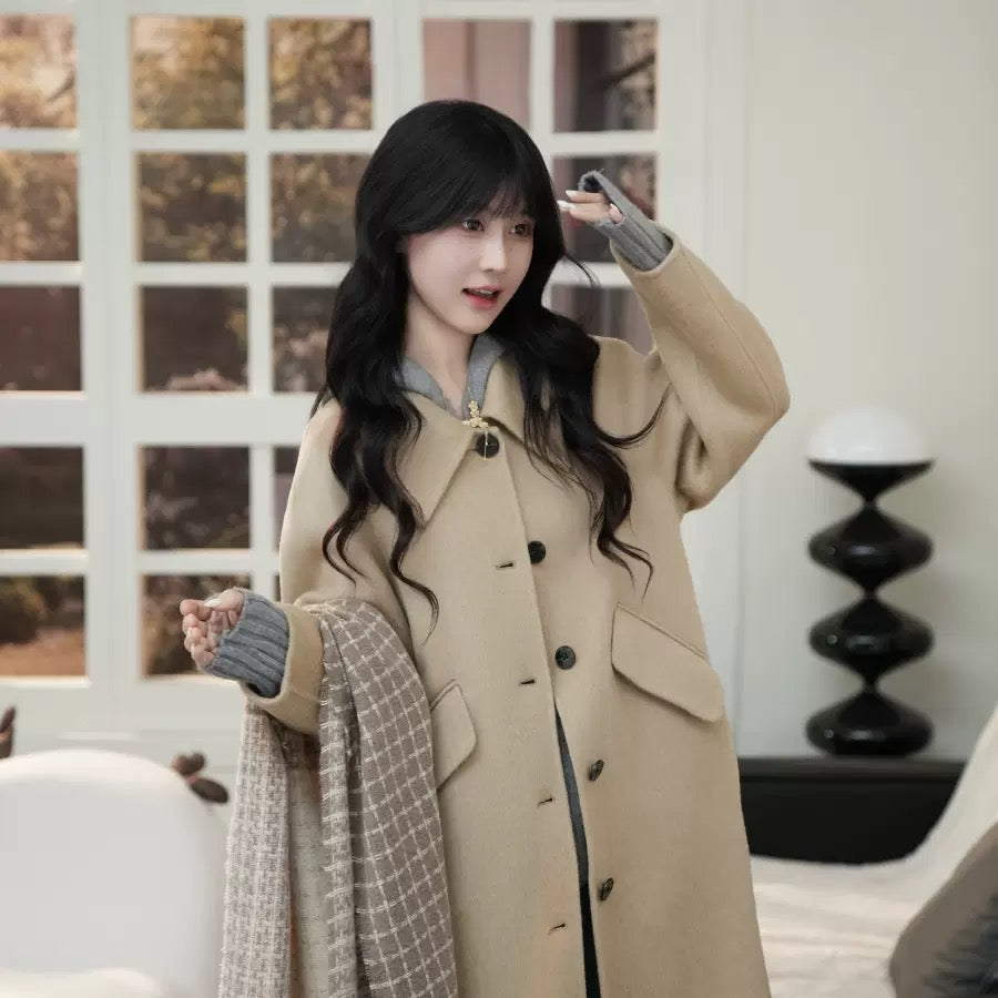 250 Lady Coat - High-Quality for Autumn and Winter