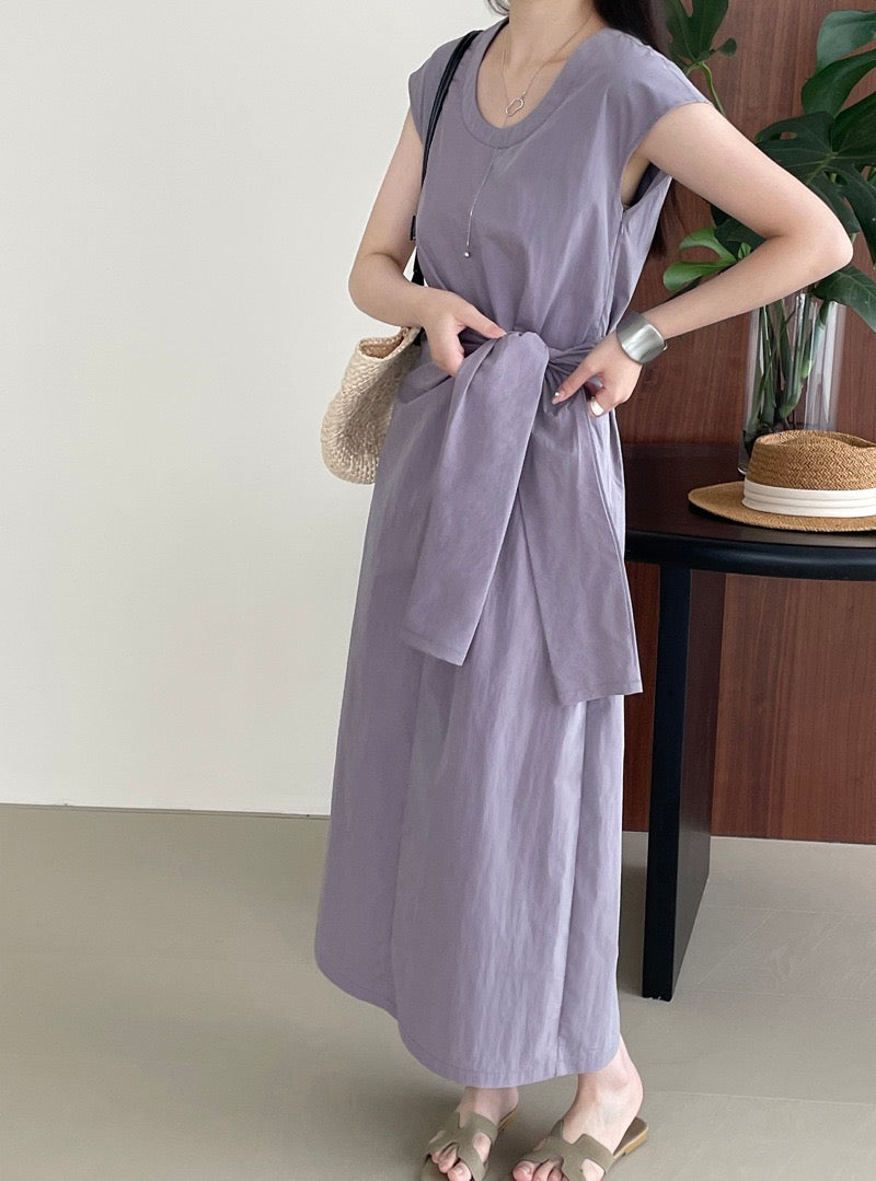 260 Ladies' A-line Dress - Loose Fit for Slimming Effect - Skirt with Slit and V-Neck Top